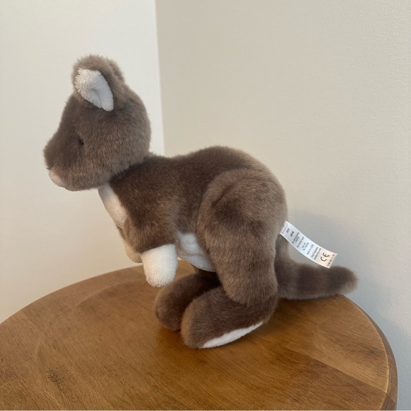 American Girl Doll Kiras Kangaroo No Joey Baby Stuffed Plush With Pouch Plushie - Picture 2 of 15